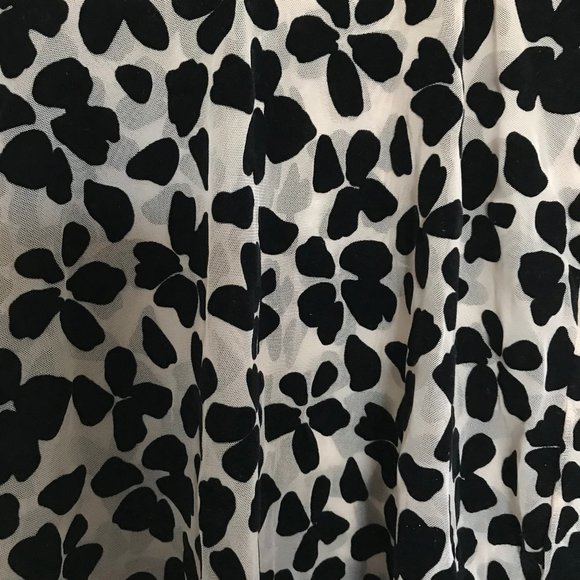 Velvet flower petals slip dress - Picture 3 of 3